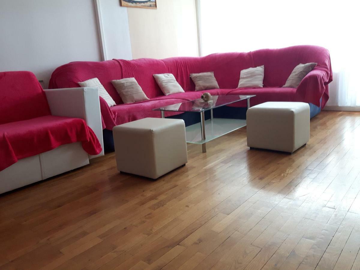 Apartment Trstenik Split Exterior photo